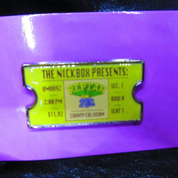 Reptar On Ice Pins Nick Box Exclusive Nickelodeon - Picture 4 of 6